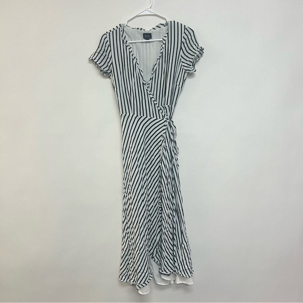 Bardot Adie Maxi Wrap Dress Black and White Striped Short Sleeve US 6 Small $119 - Picture 4 of 11